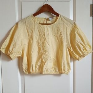 a new day Light Yellow Puff Sleeve Cropped Top